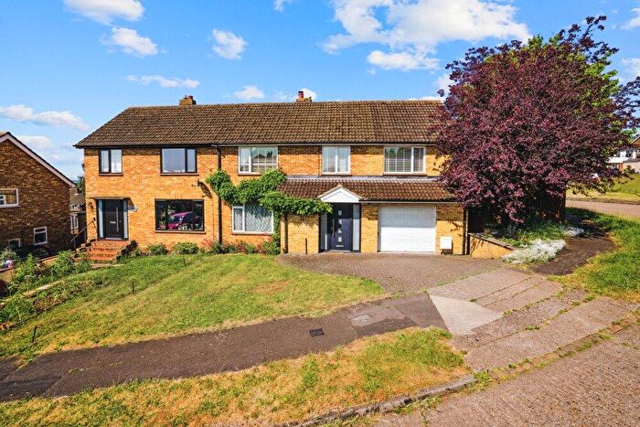 5 Bedroom Semi-Detached House To Rent In Woodland Way, Marlow, Buckinghamshire, SL7