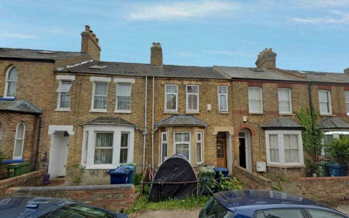 6 Bedroom Terraced House To Rent In Bullingdon Road, East Oxford **Student Property **, OX4