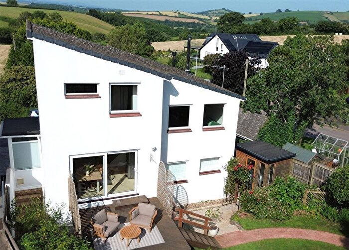 4 Bedroom Detached House For Sale In Tiverton Road, Silverton, Exeter, Devon, EX5