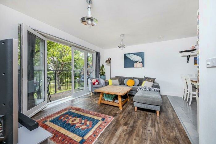 2 Bedroom Apartment To Rent In Guardhouse Way, Mill Hill East, NW7