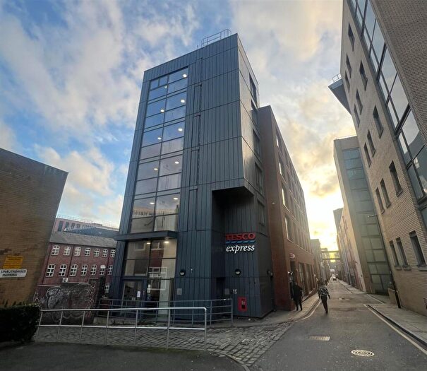 2 Bedroom Flat To Rent In Howard Lane, Sheffield, S1