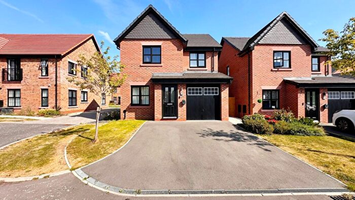 3 Bedroom Detached House For Sale In Wemmick Place, Poynton, SK12