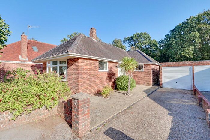 2 Bedroom Detached Bungalow For Sale In Latelie Close, Netley Abbey, SO31