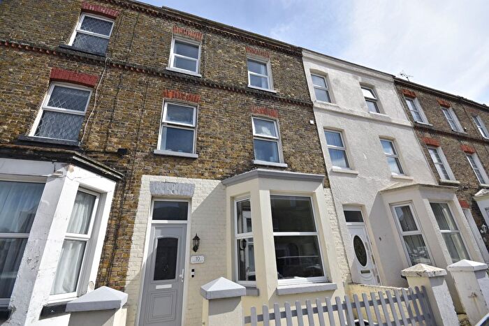 4 Bedroom Terraced House For Sale In Oxford Street, Margate, Kent, CT9