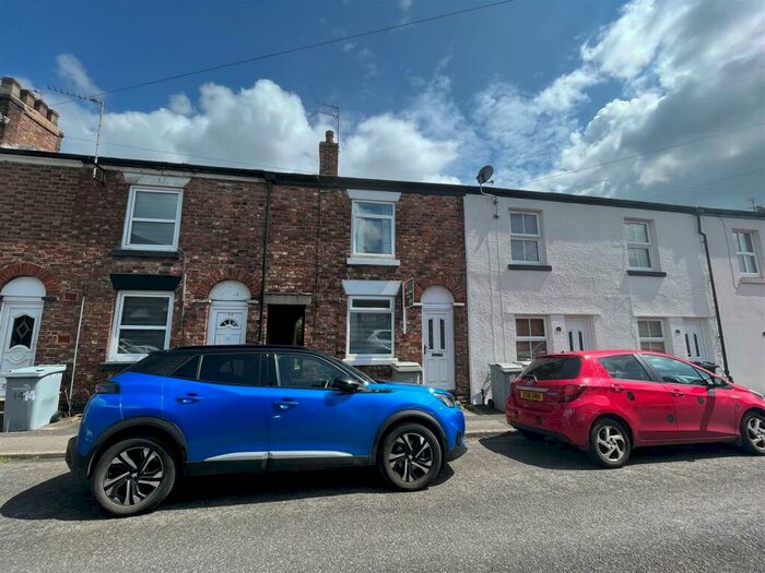 2 Bedroom Terraced House To Rent In Brown Street Macclesfield, SK11