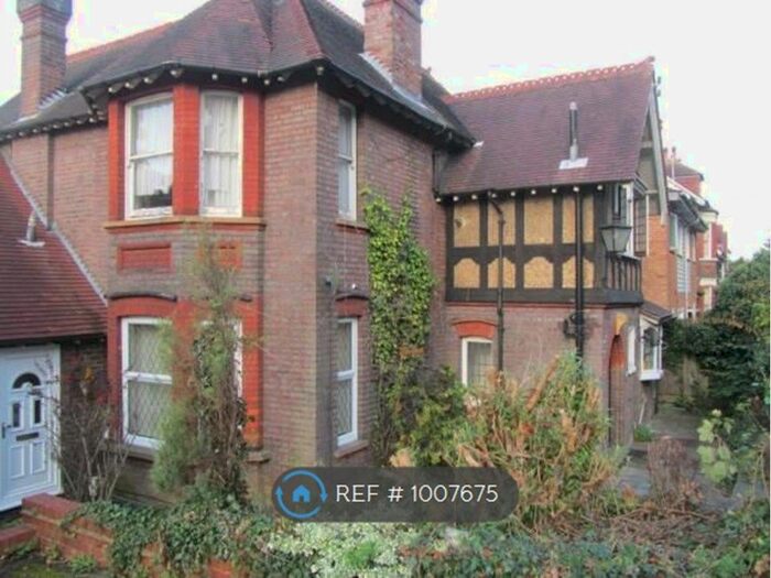 1 Bedroom Flat To Rent In Beacon Lodge, Luton, LU1