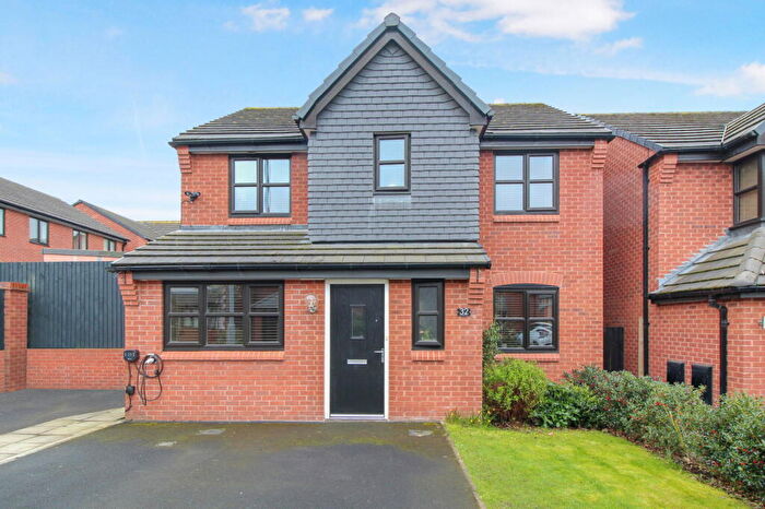 4 Bedroom Detached House For Sale In Europa Way, Cheadle Heath, Stockport, SK3