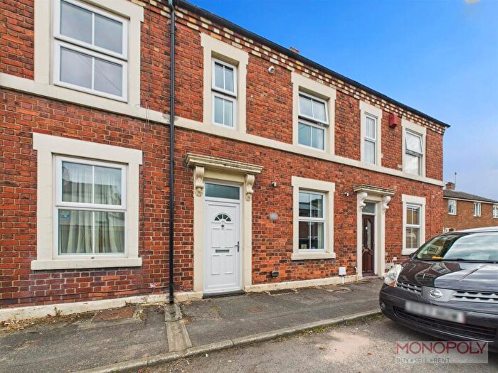 2 Bedroom Terraced House For Sale In Lorne Street, Wrexham, LL11