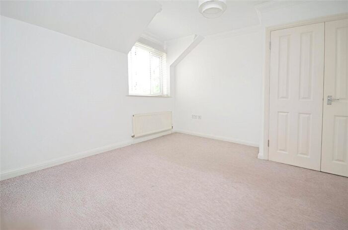2 Bedroom Apartment To Rent In Oriel House, - London Road, Romford, RM7