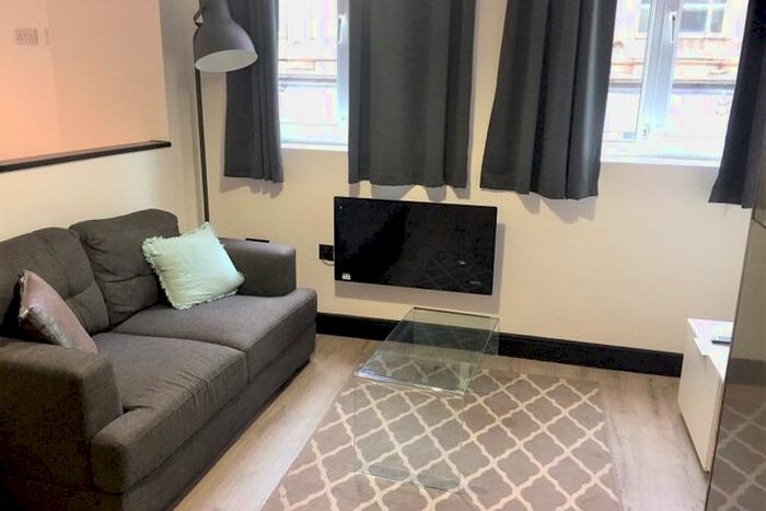 Studio To Rent In North House, North John Street, Liverpool, L2