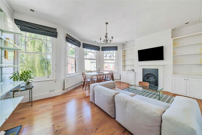 4 Bedroom Flat To Rent In Falkland Road, Harringay, London, N8