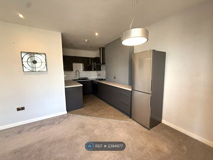 2 Bedroom Flat To Rent In Goldstone Villas, Hove, BN3