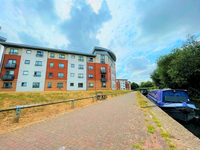 2 Bedroom Apartment To Rent In West Cotton Close, Northampton, NN4