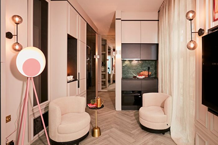 Studio To Rent In Lowlands Road, Harrow, HA1