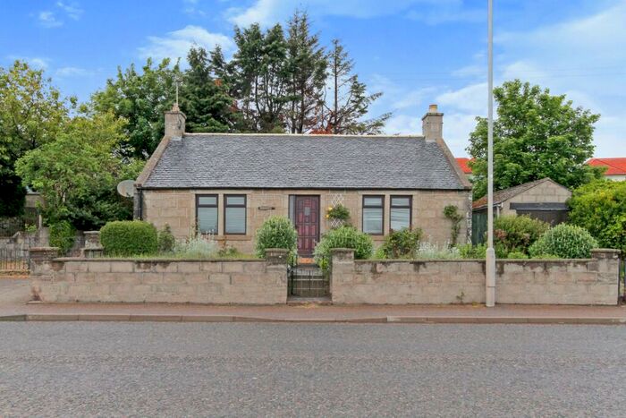 2 Bedroom Bungalow To Rent In Coulardbank Road, Lossiemouth, Morayshire, IV31