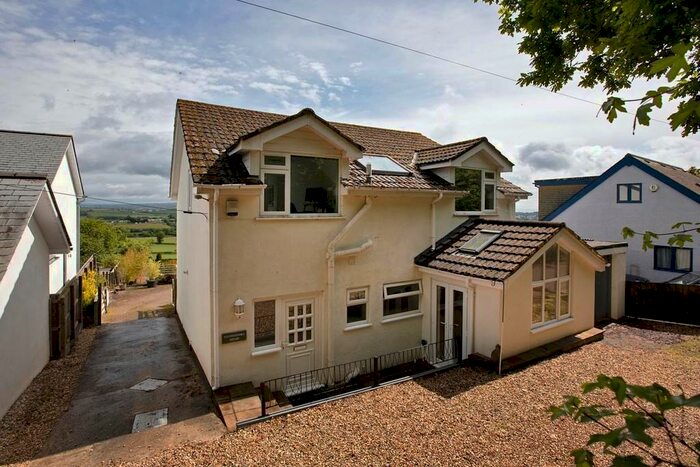 3 Bedroom Detached House For Sale In Long Lane, Dawlish, EX7