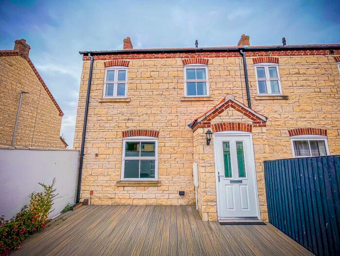 2 Bedroom End Of Terrace House To Rent In Main Road, Washingborough, Lincoln, LN4