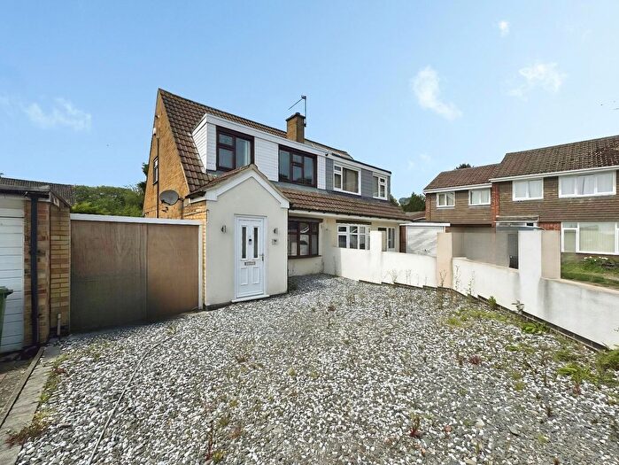 3 Bedroom Semi-detached House For Sale In Pope Crescent, Enderby, Leicester, LE19