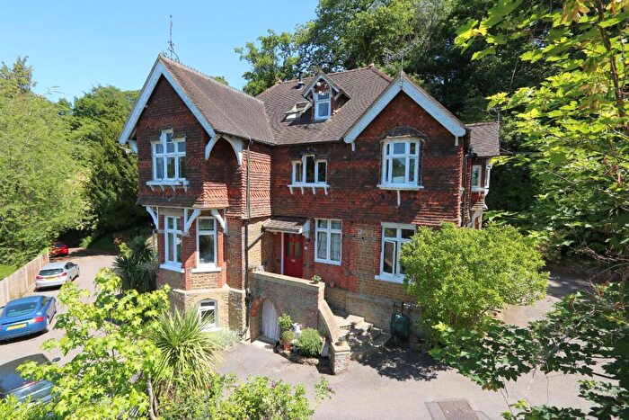 1 Bedroom Flat For Sale In Fairhill, Charterhouse Road, Godalming, Surrey, GU7