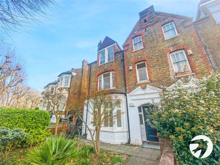 2 Bedroom Flat To Rent In Adelaide Avenue, Brockley, London, SE4