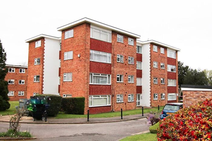 2 Bedroom Flat To Rent In Maldon Road, Wallington, SM6