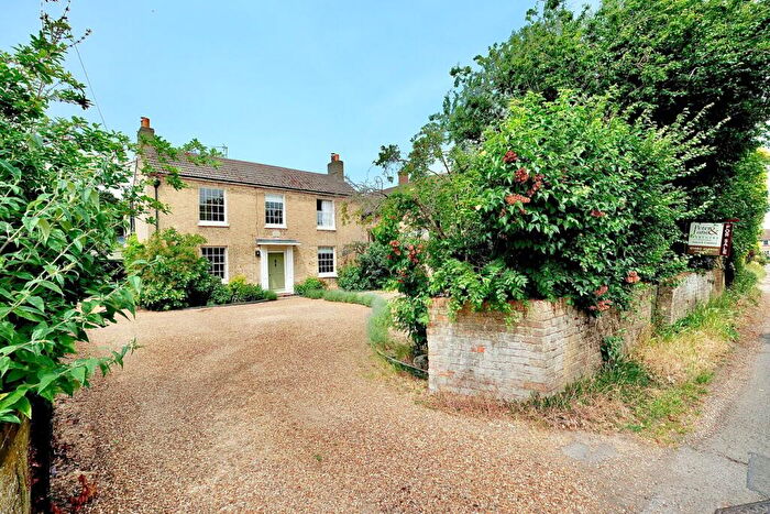 4 Bedroom Detached House For Sale In Church Street, Needingworth, Huntingdon, PE27