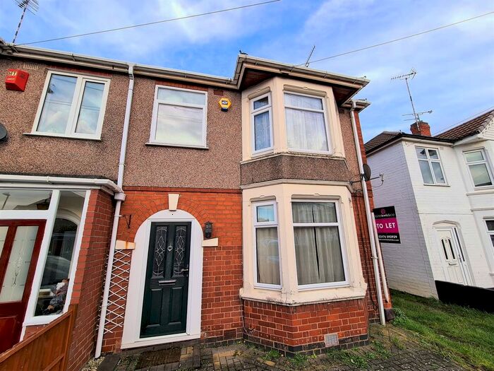 3 Bedroom End Of Terrace House To Rent In The Martyrs Close, Cheylesmore, Coventry CV3