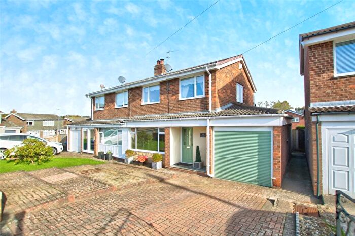 3 Bedroom Semi Detached House For Sale In Coniston Avenue, West Auckland, Bishop Auckland, DL14