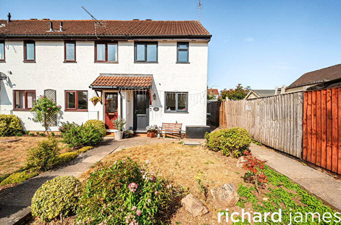2 Bedroom End Of Terrace House For Sale In Westbury Park, Royal Wootton Bassett, Royal Wootton Bassett, SN4