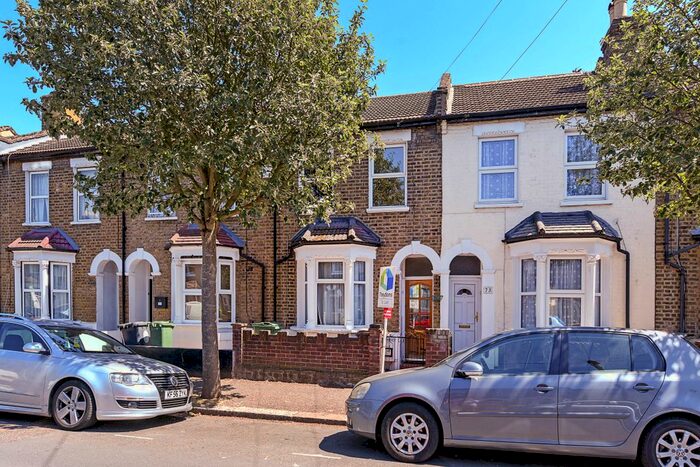 3 Bedroom Terraced House To Rent In Oakdale Road, London, E11