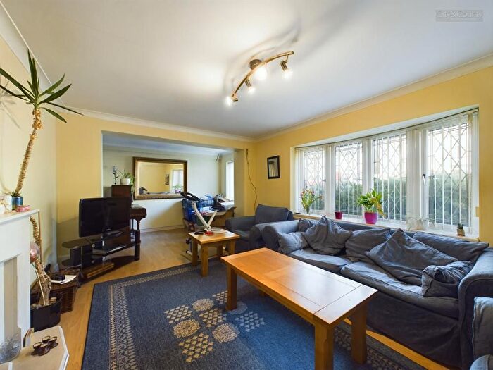 3 Bedroom Detached House For Sale In Hawthorn Bank, Spalding, PE11