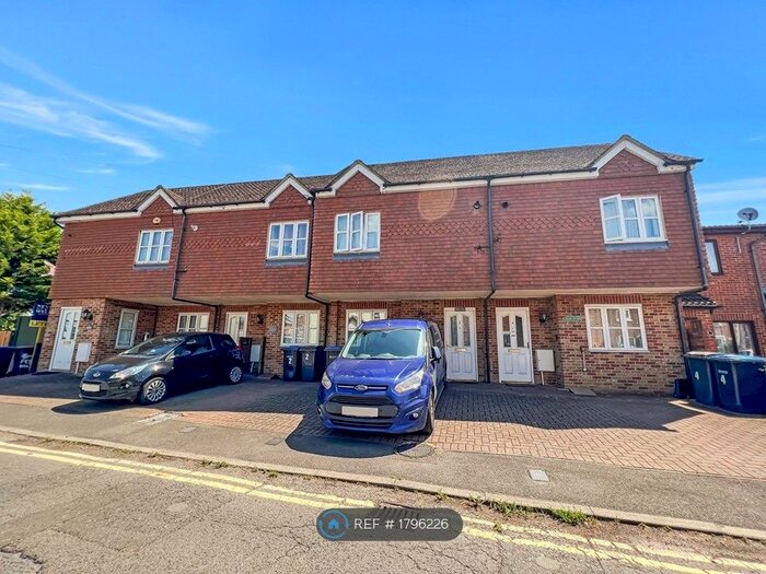 2 Bedroom Terraced House To Rent In Railway Cottages, Egham, TW20