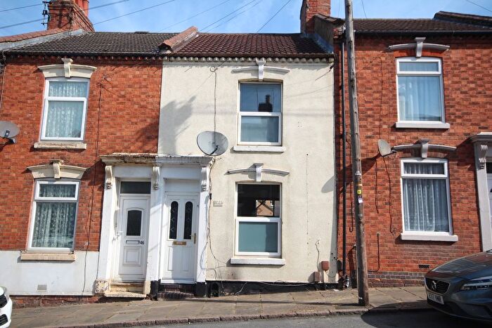3 Bedroom Terraced House To Rent In Hampton Street, Northampton, NN1