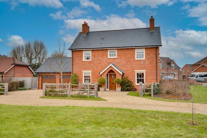 4 Bedroom Detached House For Sale In Torbay Farm, Upham, SO32