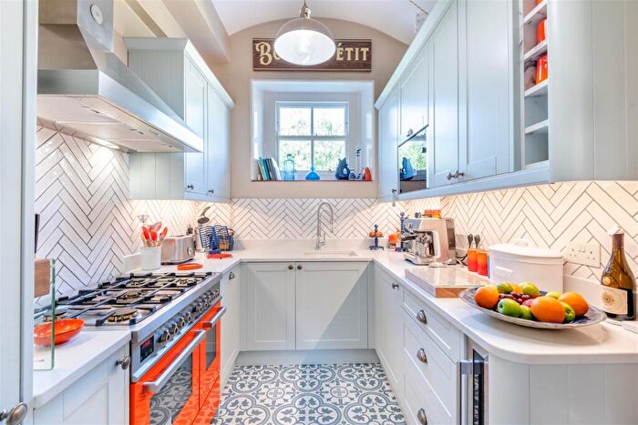 3 Bedroom Terraced House For Sale In Fennel Close, Maidstone, ME16