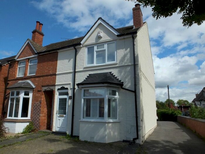 3 Bedroom End Of Terrace House To Rent In Clinton Lane, Kenilworth, CV8
