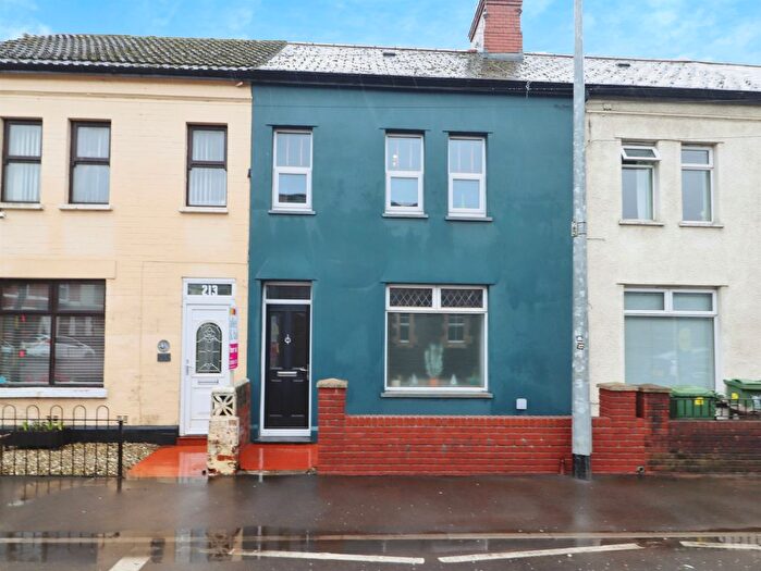 3 Bedroom Terraced House For Sale In Lansdowne Road, Cardiff, CF5