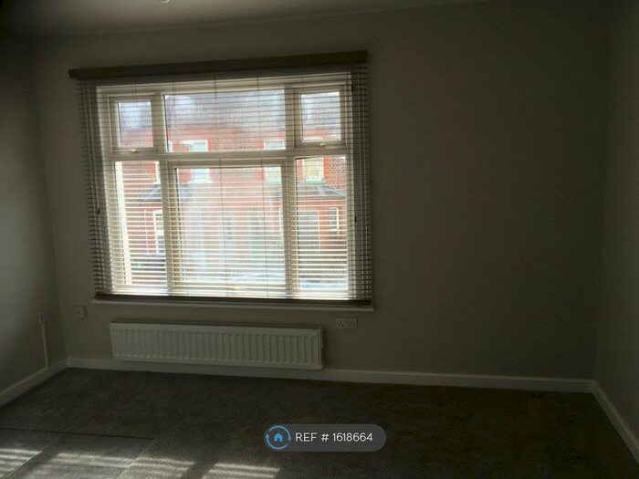 Studio To Rent In Yarmouth Road, Watford, WD24