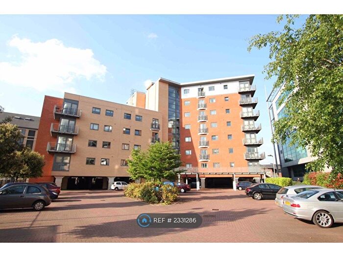 2 Bedroom Flat To Rent In Velocity North, Leeds, LS11