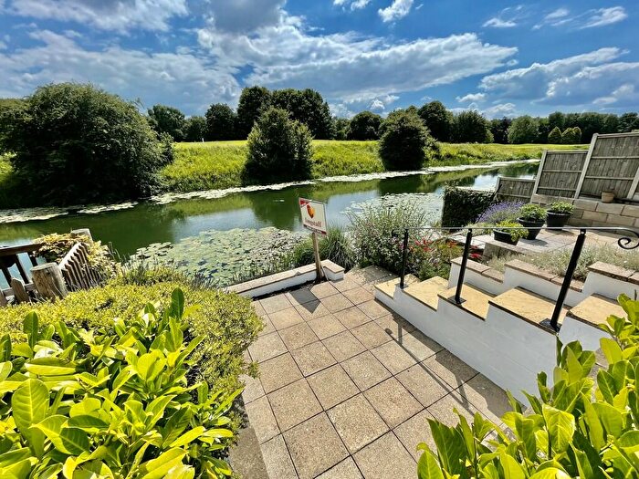 2 Bedroom Terraced House For Sale In Seas End Road, Surfleet Seas End, PE11