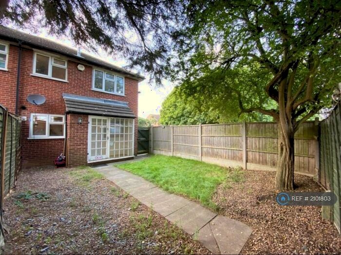 1 Bedroom End Of Terrace House To Rent In Longhurst Close, Leicester, LE4