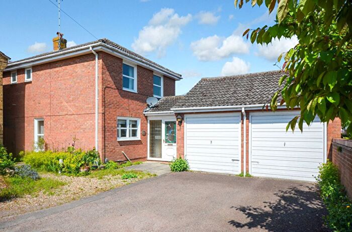 4 Bedroom Detached House For Sale In Thaxted Road, Saffron Walden, CB11