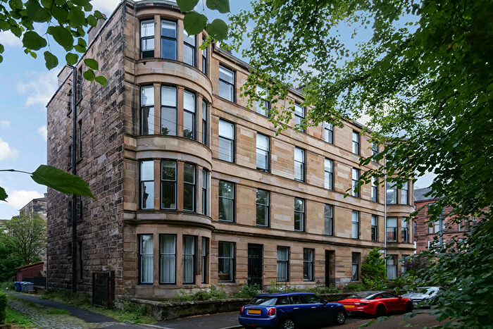 3 Bedroom Apartment To Rent In /, Queensborough Gardens, Hyndland, G12