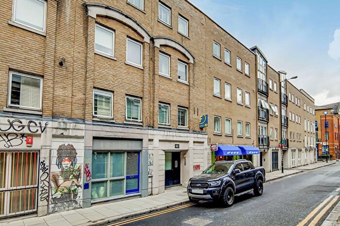 2 Bedroom Flat To Rent In Cheshire Street, Brick Lane, London, E2