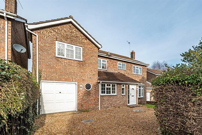 5 Bedroom Detached House For Sale In Somerset Way, Semington, Trowbridge, BA14