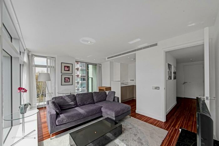 2 Bedroom Apartment To Rent In East Tower, Pan Peninsula, Canary Wharf, E14