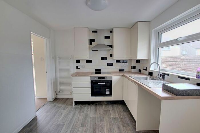 3 Bedroom Terraced House To Rent In Broadway, Frome, BA11