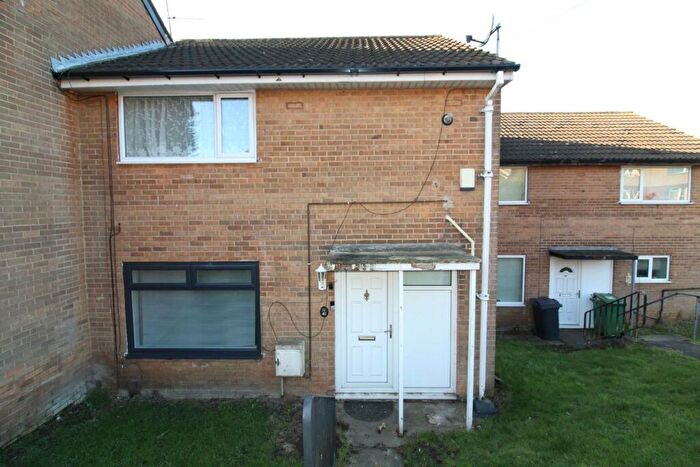2 Bedroom Terraced House To Rent In Farrow Vale, Armley, LS12
