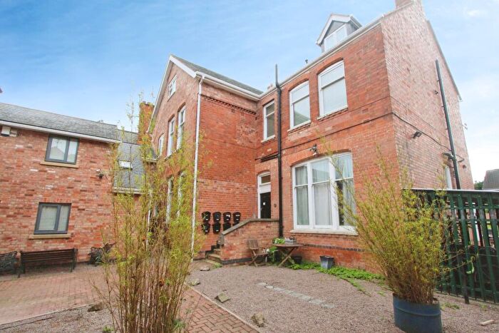 1 Bedroom Flat To Rent In Clarendon Park Road, Clarendon Park, Leicester, LE2