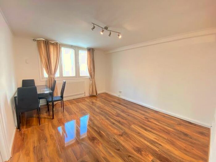 1 Bedroom Apartment To Rent In Marlowes, Hemel Hempstead, HP1